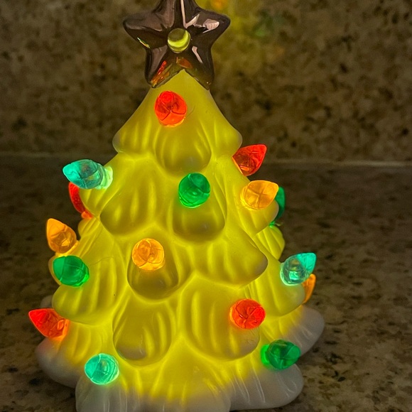 LENOX Treasured Traditions Lit Tree Ornament Christmas Holiday Decorations - Picture 6 of 13